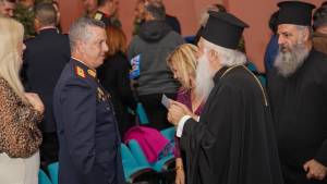 IMG-faf3b5b4fb6ec25f998788ec8cd5dc35-V_original